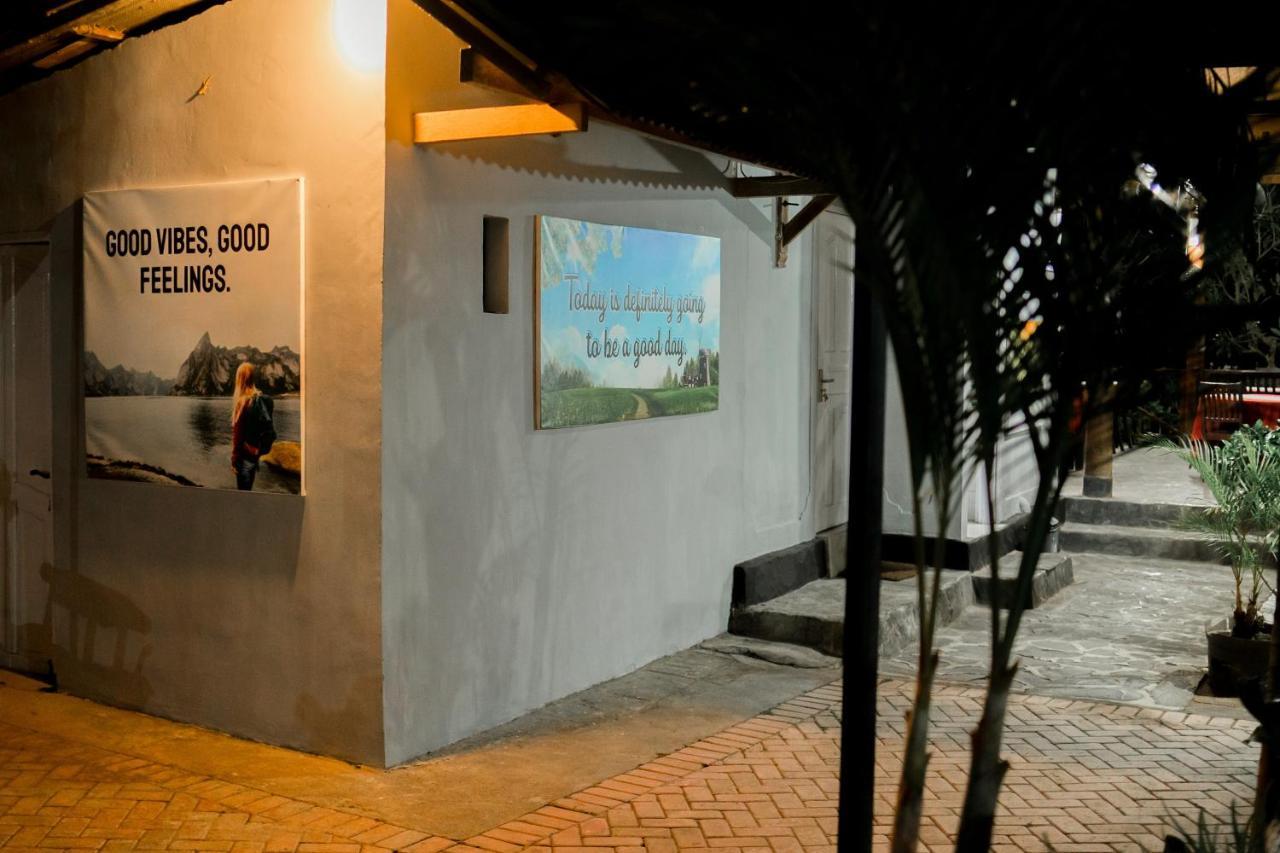 Lovina Vibes Hotel Balian Dış mekan fotoğraf